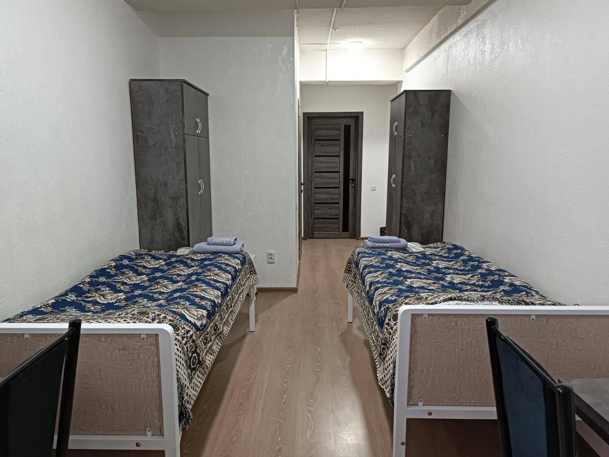 Nomad Inn Бішкек Екстер'єр фото