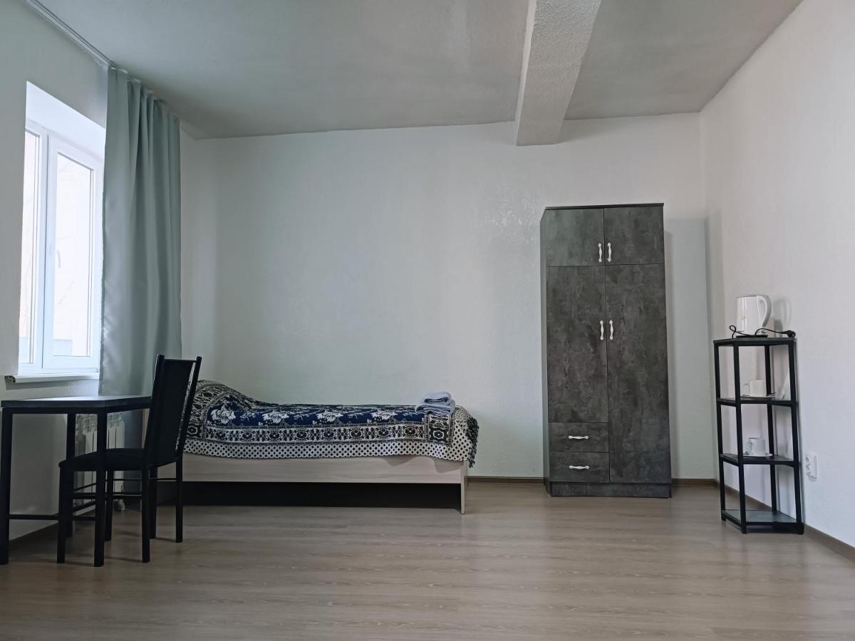 Nomad Inn Бішкек Екстер'єр фото