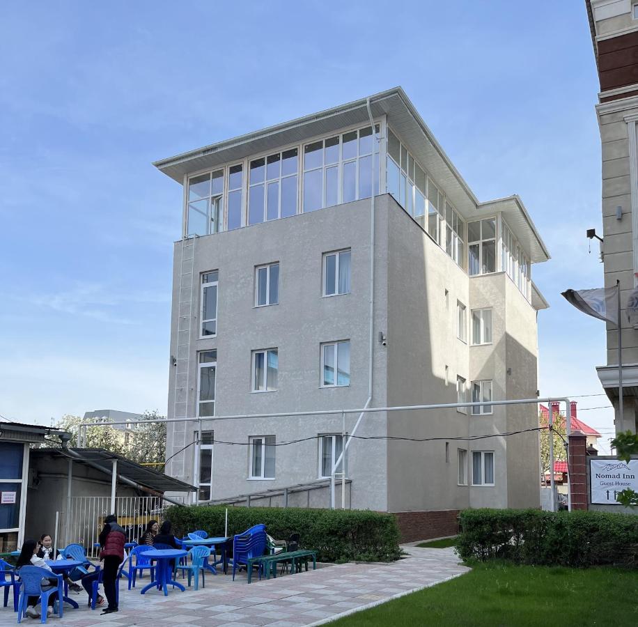 Nomad Inn Бішкек Екстер'єр фото